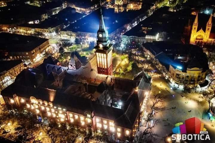 Apartman Studio Niki Subotica Luaran gambar